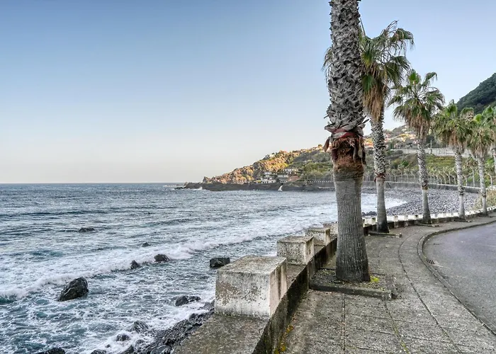 Casa Familia Pestana 1, A In Madeira * Seixal (Madeira)