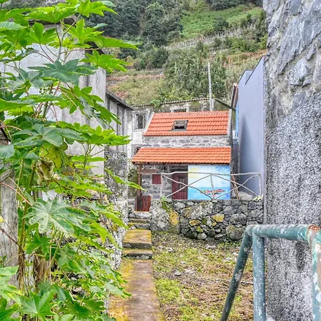 Casa Familia Pestana 1, A In Madeira 세이살