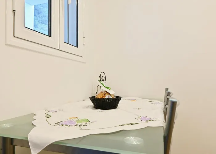 Casa Familia Pestana 1, A In Madeira